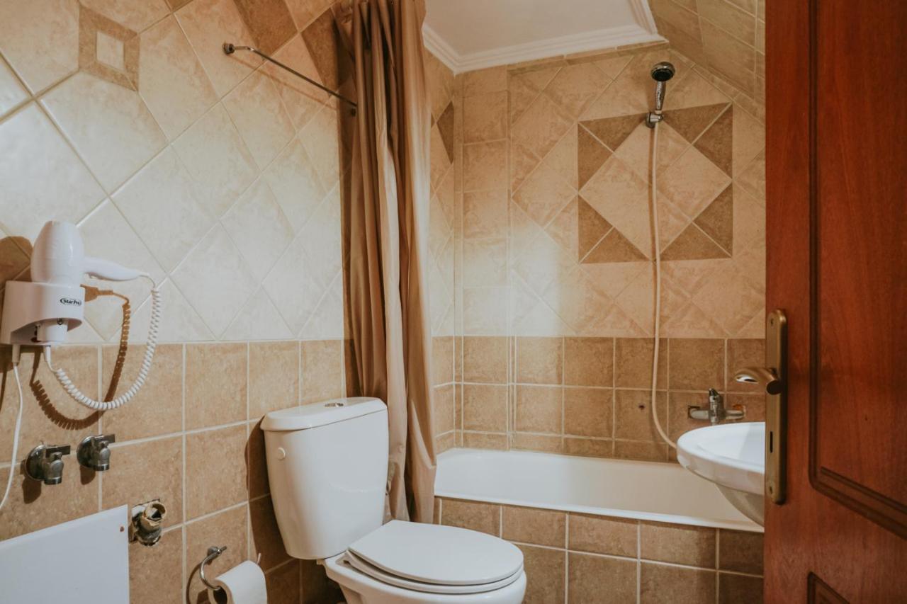 Apartamento Mezonetes Helmos Ano Lousoi Exterior foto
